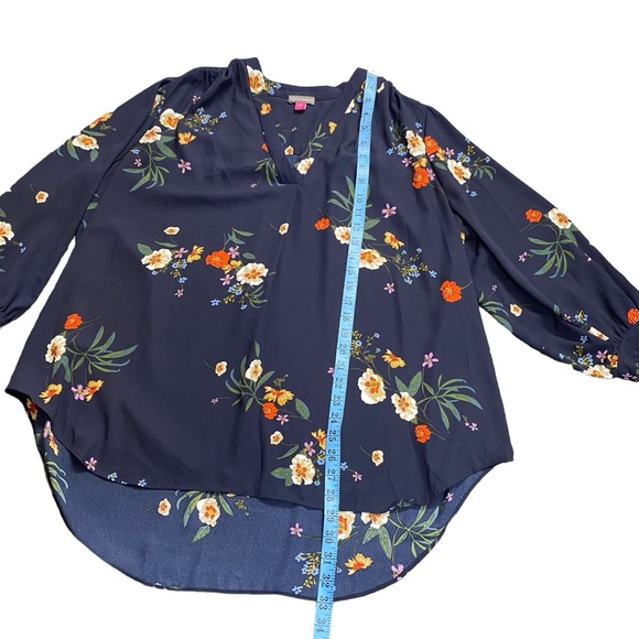 Vince Camuto Womens Blue Floral Top Size 2X Blouse V Neck 3/4 Sleeve Hi Low - Picture 9 of 12